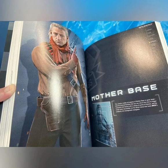 Metal Gear Solid V The Phantom  Pain - Game Guide w/ Map Poster - Picture 6 of 16